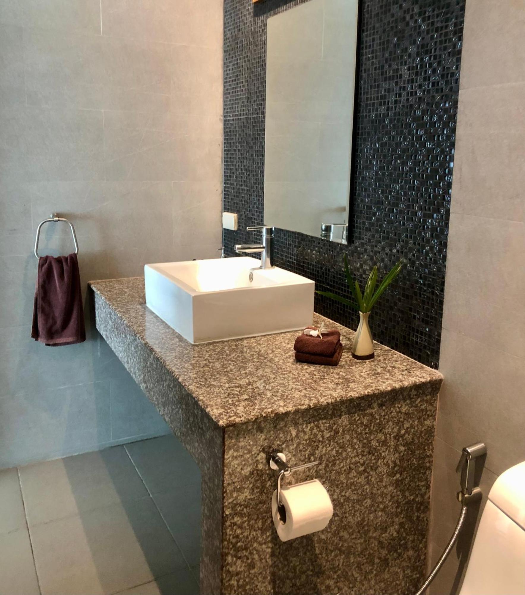 Baan Tai Tara 3 Villa Bantaj Kültér fotó