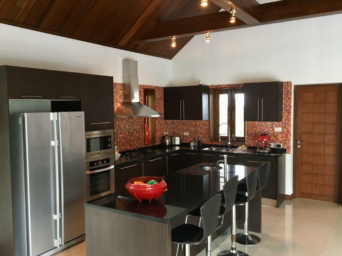 Baan Tai Tara 3 Villa Bantaj Kültér fotó